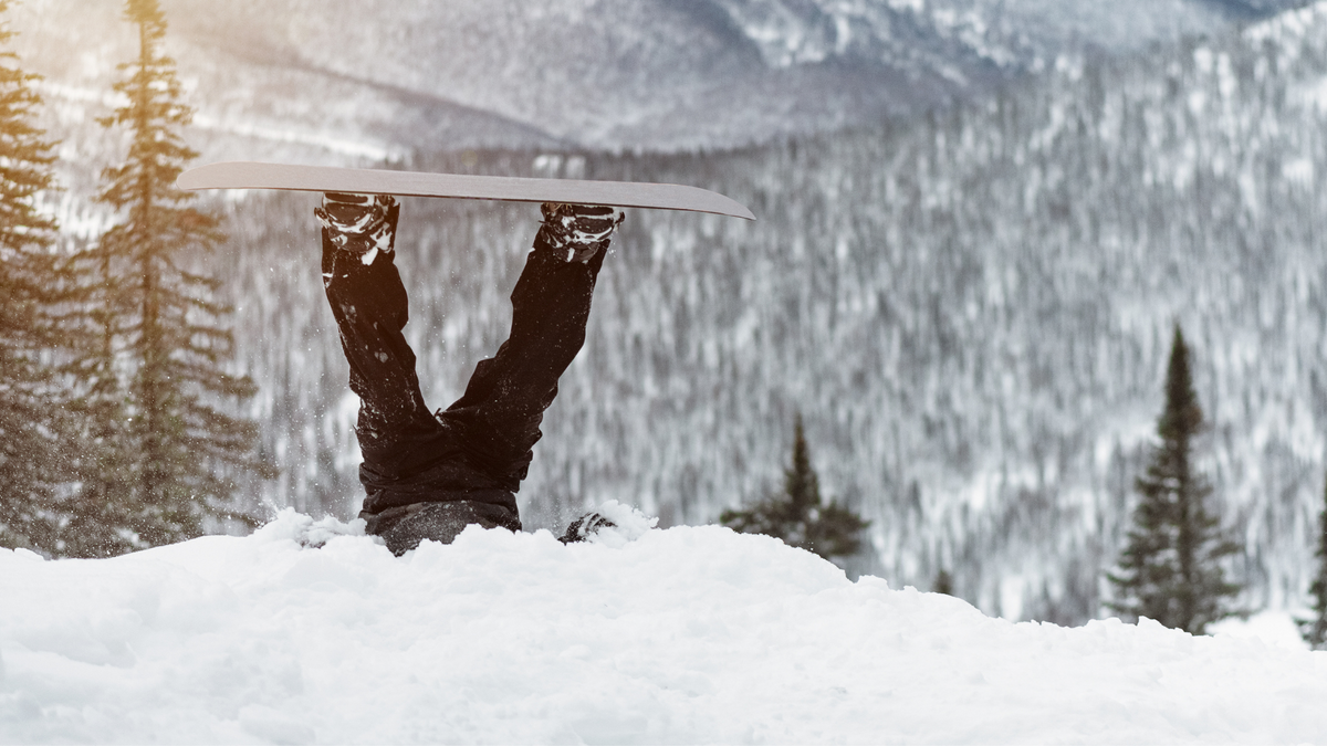 How to Fall Properly on a Snowboard – Rippl Impact Gear